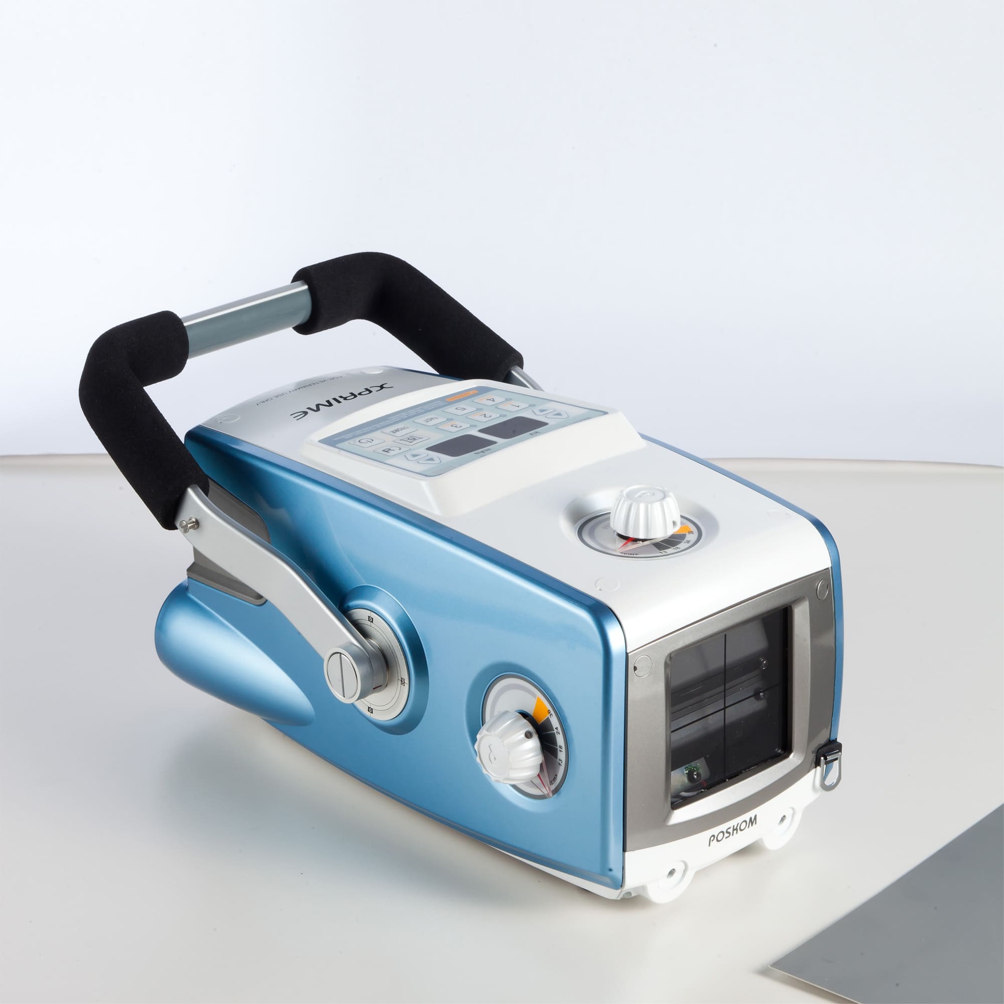 Poskom VET-20BT veterinary portable X-ray generator